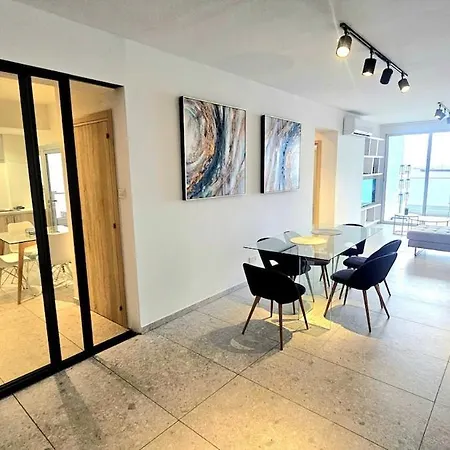 Touch Of Class Molos Apartment