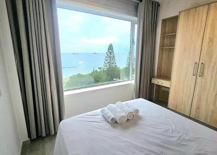 Touch Of Class Molos Appartamento Limisso