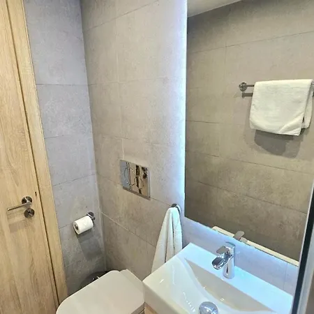 Touch Of Class Molos Apartment Limassol